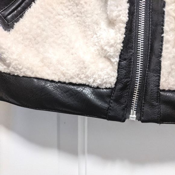 🔥LOW Bershka Faux SHEARLING Jacket - Picture 7 of 9